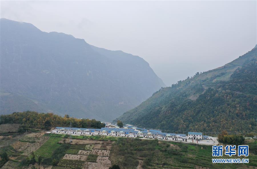 (決戰(zhàn)決勝脫貧攻堅(jiān)·圖文互動(dòng))(3)幸福村里的“窮支書”