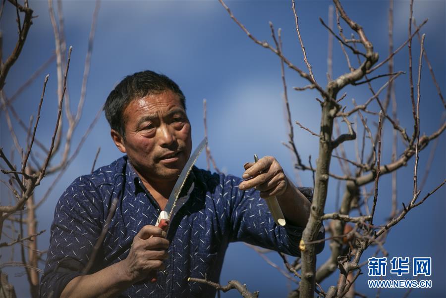 (圖文互動)(1)交通建設(shè)讓四川藏區(qū)發(fā)展再飛躍