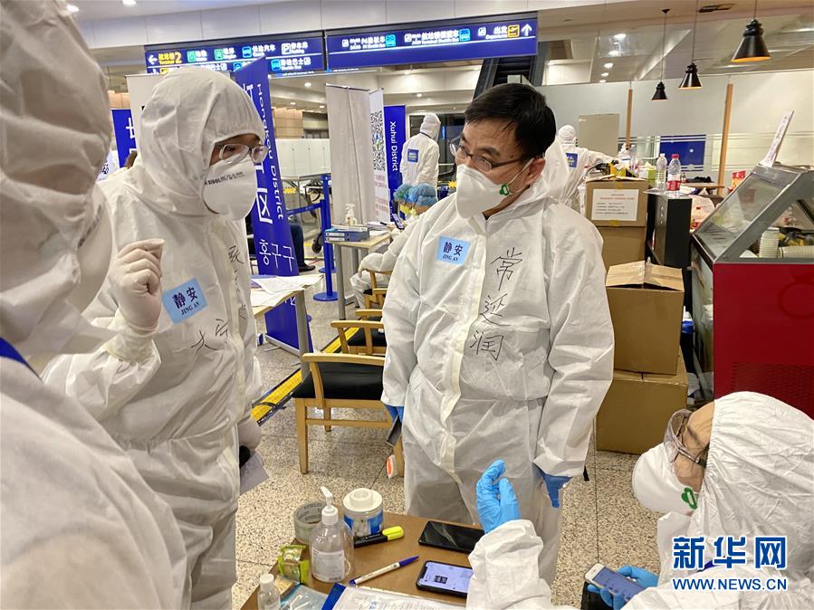 （習(xí)近平致敬的戰(zhàn)&ldquo;疫&rdquo;英雄&middot;下沉干部篇&middot;圖文互動(dòng)）（1）他們，挺身而出守防線