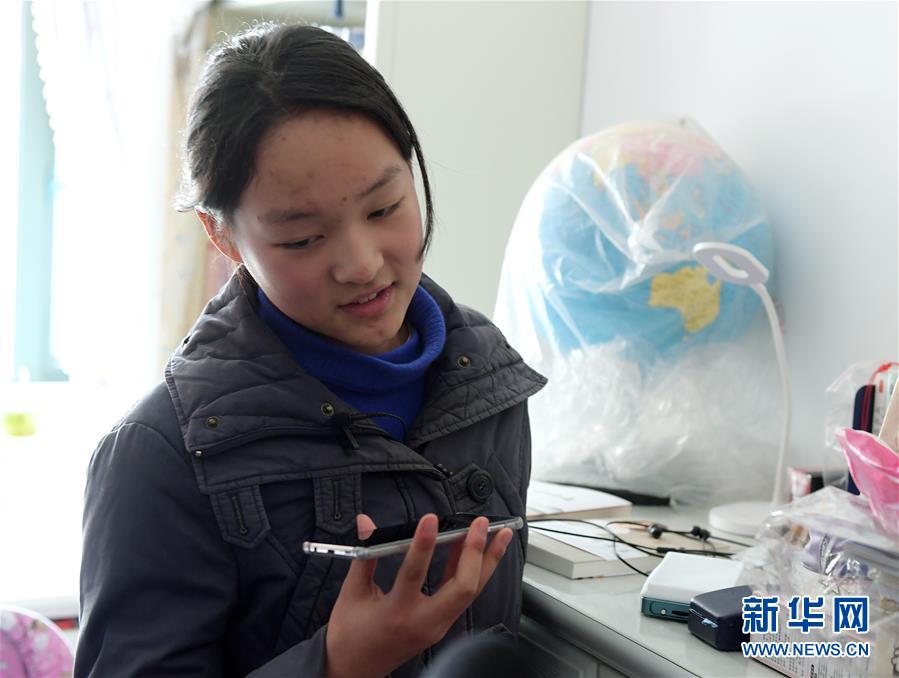 （新華全媒頭條&middot;習(xí)近平致敬的戰(zhàn)&ldquo;疫&rdquo;英雄&middot;武漢人民篇&middot;圖文互動）（1）壯哉，大武漢&mdash;&mdash;獻給英雄的武漢人民