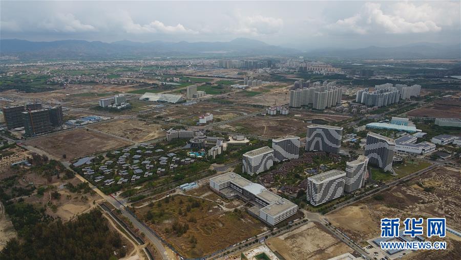 (新華全媒頭條·圖文互動)(4)牢記囑托揚(yáng)風(fēng)帆——海南全面深化改革開放兩年間