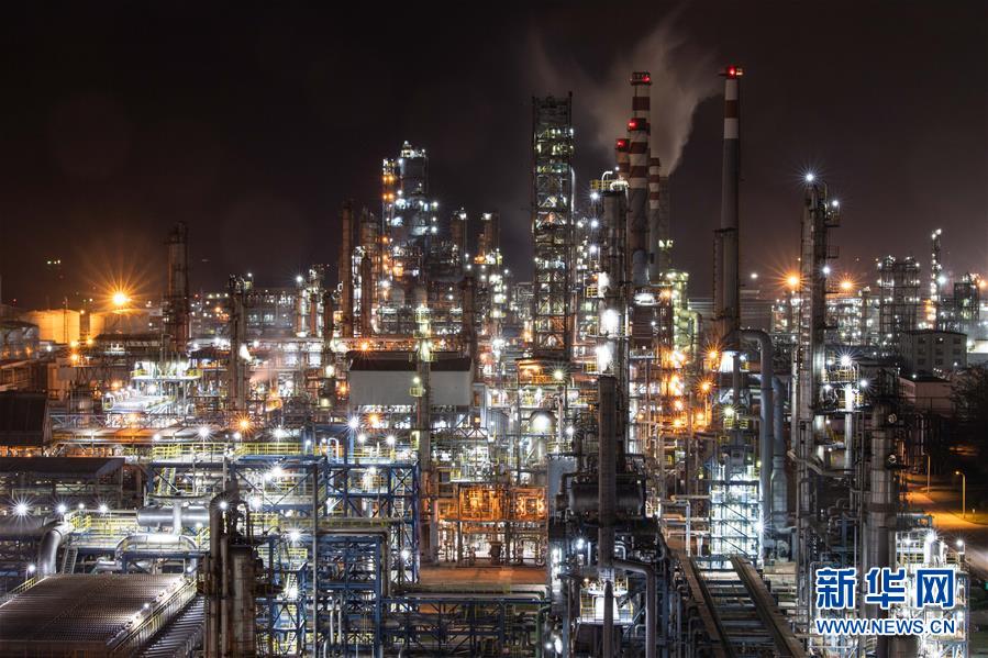 (新華全媒頭條·圖文互動)(5)牢記囑托揚(yáng)風(fēng)帆——海南全面深化改革開放兩年間