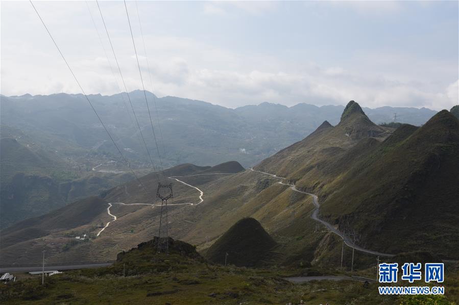 (決戰(zhàn)決勝脫貧攻堅(jiān)·圖文互動(dòng))(5)逐項(xiàng)逐戶排查補(bǔ)齊脫貧攻堅(jiān)“短板”——貴州晴隆縣扶貧一線工作見(jiàn)聞