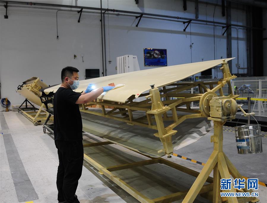 (在習近平新時代中國特色社會主義思想指引下——新時代新作為新篇章·習近平總書記關切事·圖文互動)(2)按下復工復產(chǎn)“快進鍵”