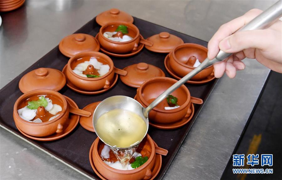 （聚焦復工復產(chǎn)&middot;圖文互動）（3）&ldquo;分得安心，吃得放心&rdquo;&mdash;&mdash;豫菜老字號的復工見聞