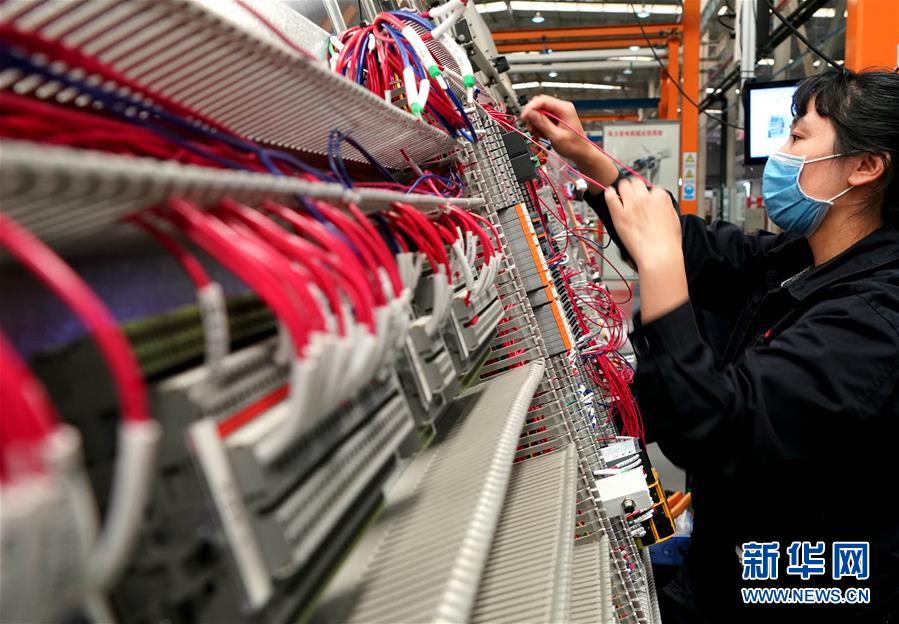 （來(lái)自一線(xiàn)的調(diào)查報(bào)告&middot;圖文互動(dòng)）（4）搶出一個(gè)身位謀發(fā)展&mdash;&mdash;河南許昌經(jīng)濟(jì)復(fù)蘇見(jiàn)聞