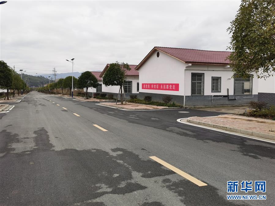 （圖文互動）（1）&ldquo;為脫貧而來，為脫貧而去&rdquo;&mdash;&mdash;追記湖南炎陵縣委原書記黃詩燕 