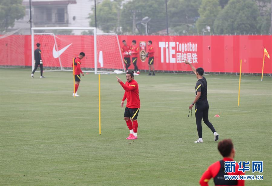 (體育)(5)足球——國(guó)家男足在滬集訓(xùn)