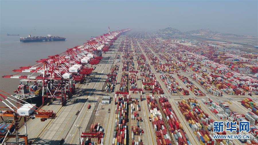 (新華全媒頭條·兩會精神看落實(shí)·圖文互動)(9)培育新機(jī) 開辟新局——落實(shí)全國兩會精神激發(fā)經(jīng)濟(jì)發(fā)展新動能述評