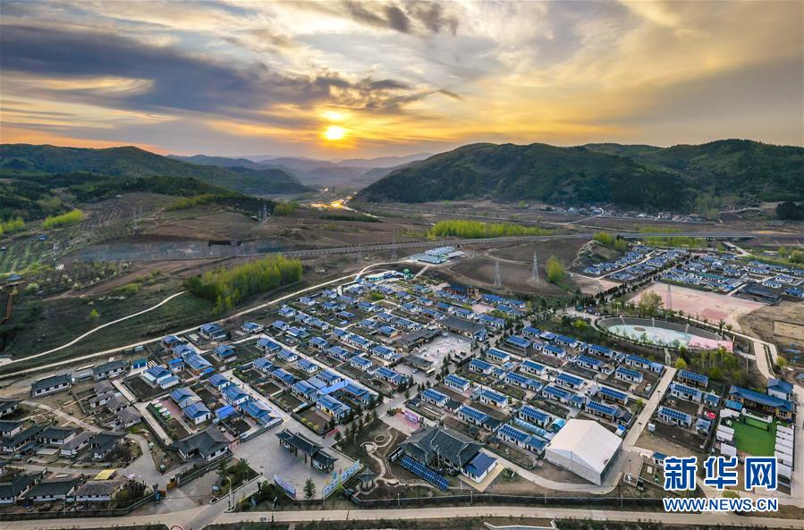 (決戰(zhàn)決勝脫貧攻堅(jiān)·圖文互動(dòng))(1)長白山下唱新篇——吉林延邊州脫貧攻堅(jiān)觀察