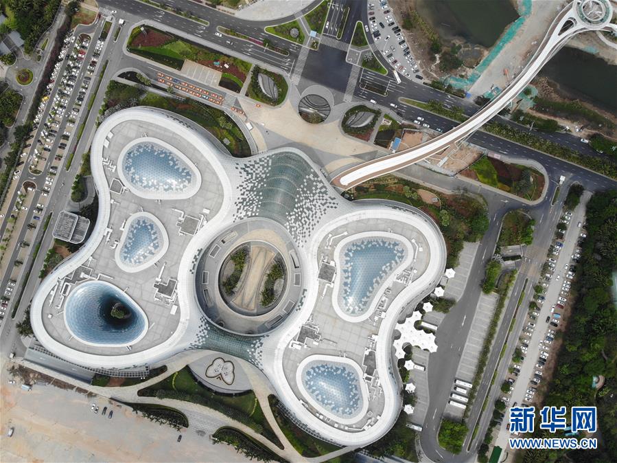 (新華全媒頭條·圖文互動(dòng))(4)打造引領(lǐng)新時(shí)代對(duì)外開(kāi)放的鮮明旗幟和重要開(kāi)放門戶——聚焦《海南自由貿(mào)易港建設(shè)總體方案》