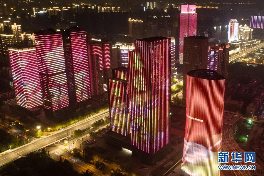 （新華全媒頭條&middot;&ldquo;抗擊疫情的中國(guó)行動(dòng)&rdquo;白皮書&middot;圖文互動(dòng)）（7）人民至上、生命至上的中國(guó)答卷&mdash;&mdash;從白皮書看中國(guó)抗擊疫情歷程