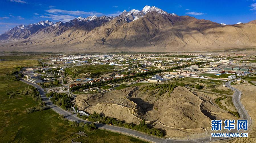 （新華全媒頭條&middot;圖文互動）（2）飛吧，&ldquo;帕米爾雄鷹&rdquo;！