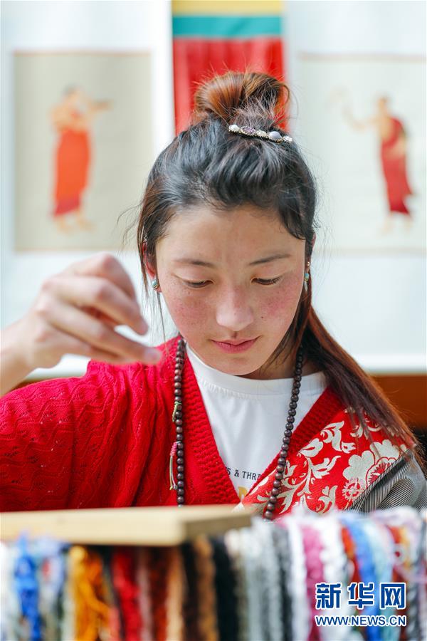 (圖文互動(dòng))(11)雪山草地展新貌——四川阿壩州脫貧奔小康紀(jì)實(shí)