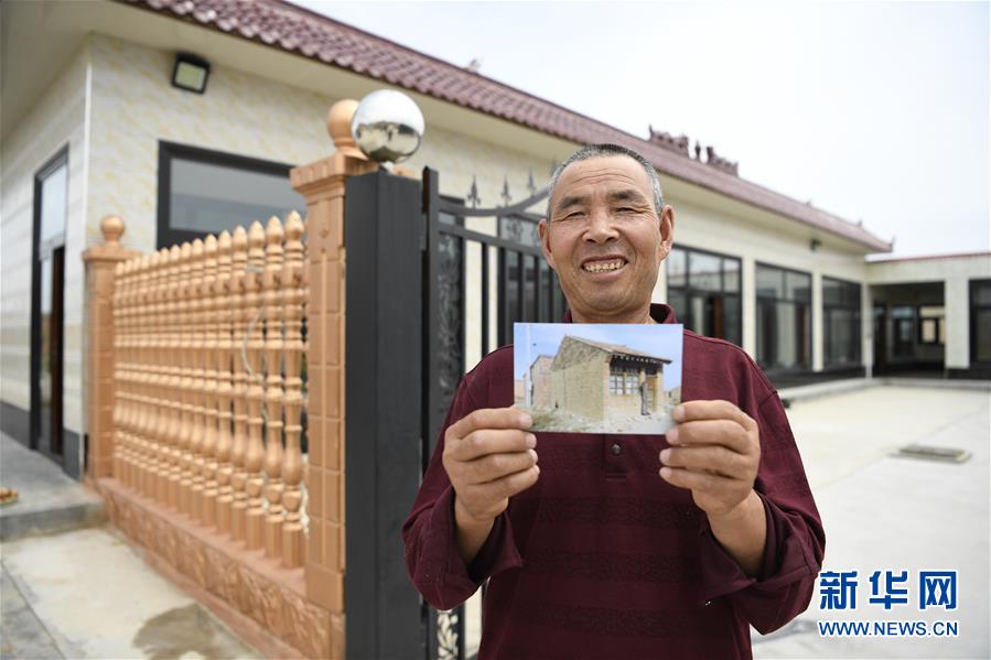 （新華全媒頭條&middot;走向我們的小康生活&middot;圖文互動(dòng)）（2）23萬(wàn)人的命運(yùn)轉(zhuǎn)折&mdash;&mdash;我國(guó)最大易地生態(tài)移民安置區(qū)的脫貧密碼