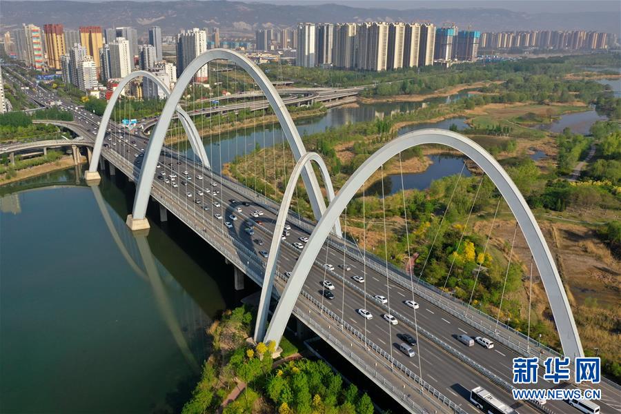 （走向我們的小康生活&middot;圖文互動(dòng)）（6）一年一個(gè)樣&mdash;&mdash;再現(xiàn)&ldquo;錦繡太原城&rdquo;的逐夢(mèng)之旅