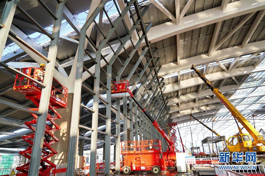 (新華全媒頭條·圖文互動(dòng))(16)“1毫米”之內(nèi)的智慧與引領(lǐng)——寫(xiě)在智能高鐵京雄城際全線軌道貫通之際