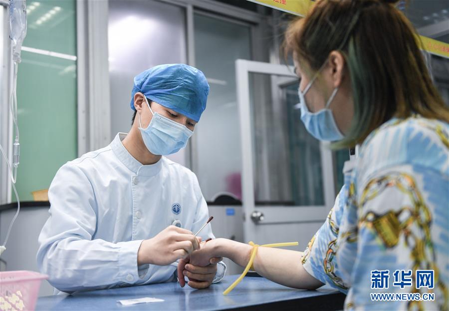 (新華全媒頭條·圖文互動(dòng))(7)鯤鵬展翅九萬里——深圳奮力跑好建設(shè)中國特色社會(huì)主義先行示范區(qū)“第一程”