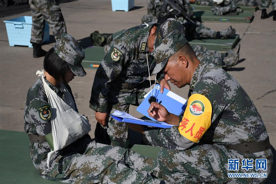 (圖文互動)(1)陸軍“四會”教練員比武提升新兵訓(xùn)練質(zhì)效