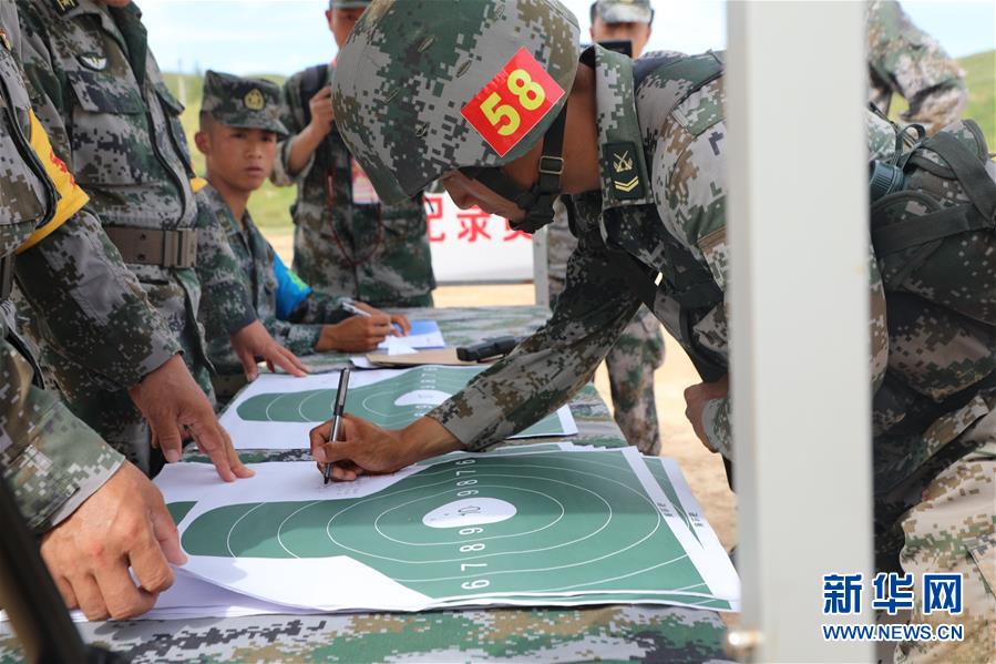 (圖文互動)(4)陸軍“四會”教練員比武提升新兵訓(xùn)練質(zhì)效