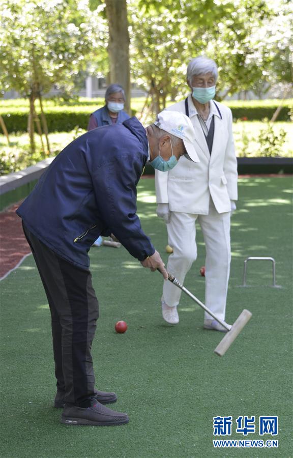 （走向我們的小康生活&middot;圖文互動）（5）北京&ldquo;老有所養(yǎng)&rdquo;的床邊、身邊、周邊事