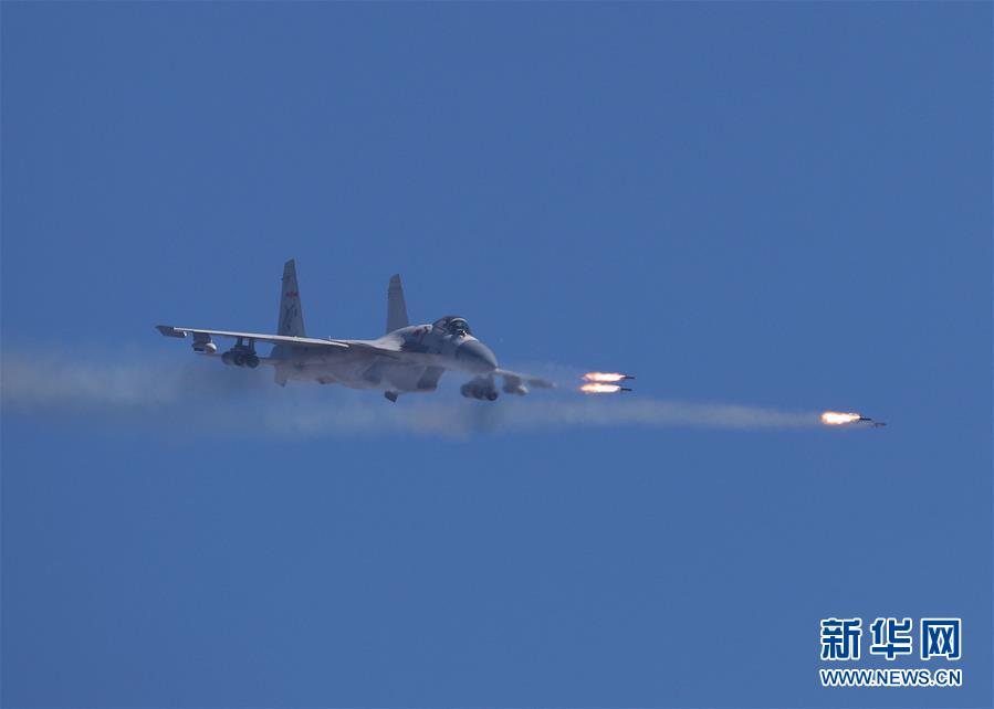 (在習近平強軍思想指引下·我們在戰(zhàn)位報告·圖文互動)(4)奮飛在新時代的海天——海軍某艦載航空兵部隊備戰(zhàn)打仗記事