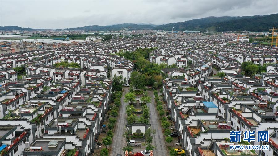 （走向我們的小康生活&middot;圖文互動）（1）&ldquo;云南第一村&rdquo;，共同富裕為什么能？