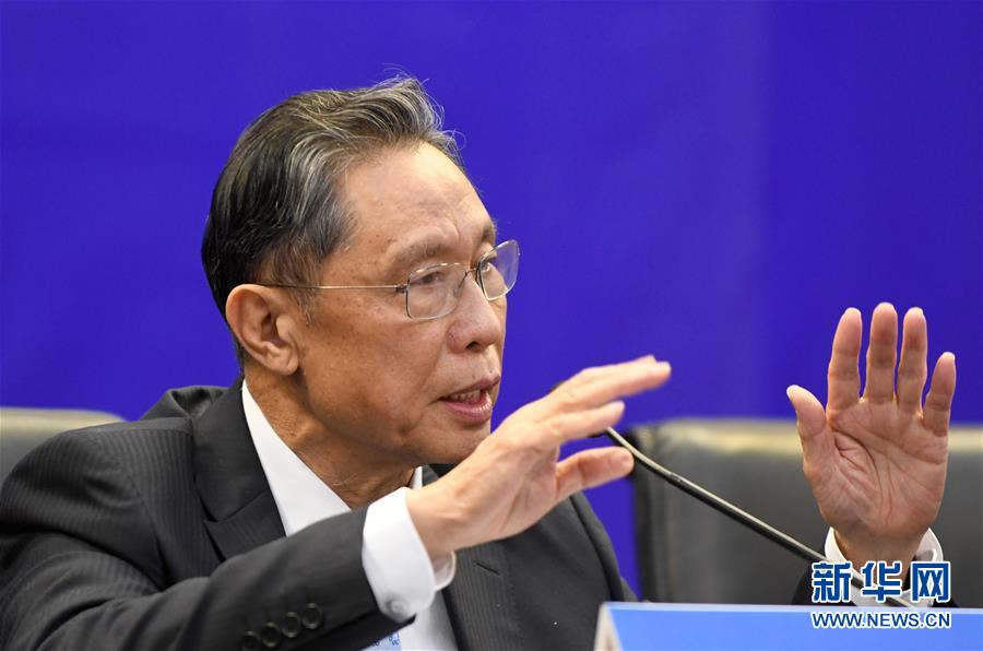 （圖文互動(dòng)）（2）敢醫(yī)敢言，生命至上&mdash;&mdash;記&ldquo;共和國勛章&rdquo;獲得者鐘南山