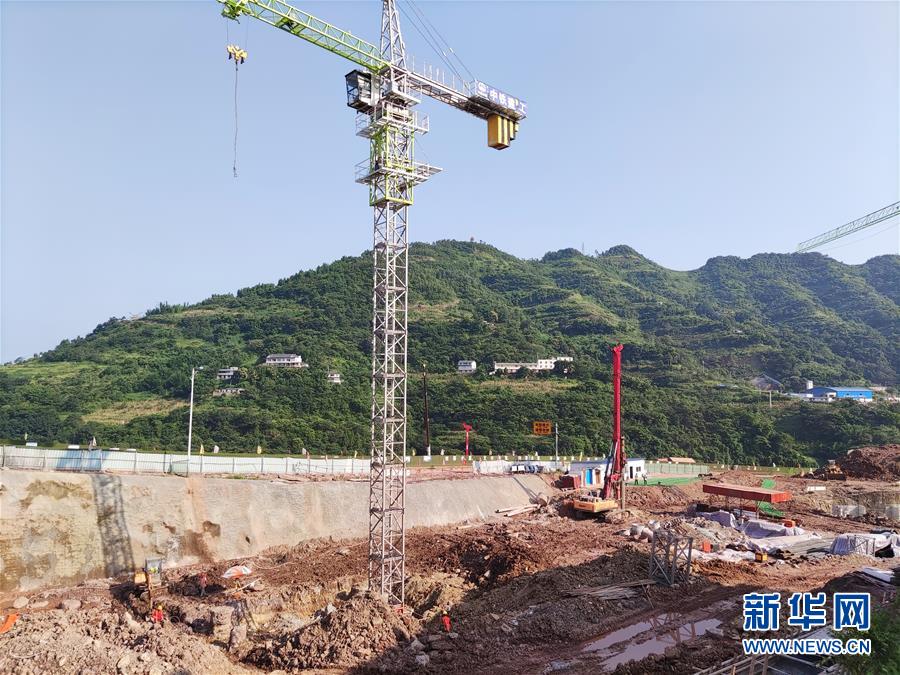 (走向我們的小康生活·決戰(zhàn)決勝脫貧攻堅(jiān)·圖文互動(dòng))(4)“萬(wàn)里長(zhǎng)江第一港”的新藍(lán)圖