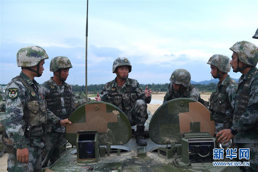 (在習(xí)近平強(qiáng)軍思想指引下·我們?cè)趹?zhàn)位報(bào)告·圖文互動(dòng))(4)中部戰(zhàn)區(qū)陸軍某旅“大功三連”:建功新時(shí)代