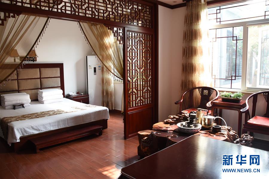 （我的&ldquo;十三五&rdquo;&middot;圖文互動(dòng)）（3）民宿開在&ldquo;穿過(guò)芬芳的山谷&rdquo;