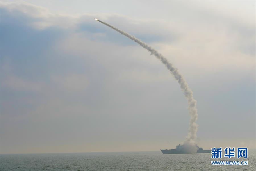 （圖文互動(dòng)）（5）一份勇敢者的事業(yè)&mdash;&mdash;海軍畢昇艦投身新武器裝備試驗(yàn)記事