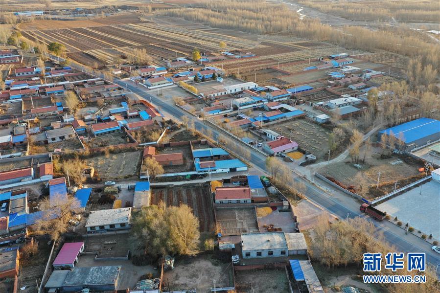 （全面建成小康社會(huì)&ldquo;百城千縣萬(wàn)村&rdquo;調(diào)研行&middot;圖文互動(dòng)）（2）互助互利，小甘薯帶來(lái)甜蜜日子&mdash;&mdash;內(nèi)蒙古奈曼旗互利村闖出產(chǎn)業(yè)致富之路