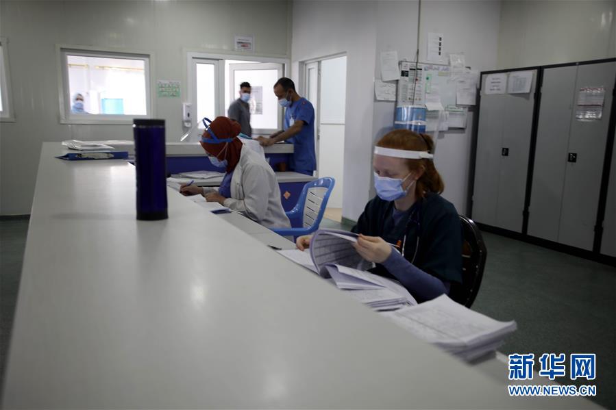 （國際&middot;圖文互動）（5）通訊：疫情重壓下的摩蘇爾&mdash;&mdash;毀于戰(zhàn)火的醫(yī)衛(wèi)系統(tǒng)面臨雙重挑戰(zhàn)