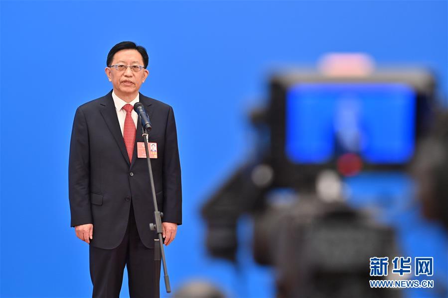 （兩會(huì)&middot;XHDW）（3）接受采訪