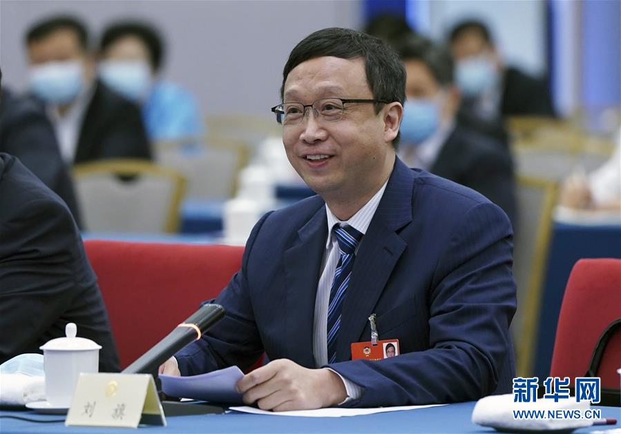 （新華全媒頭條&middot;圖文互動(dòng)）（4）從人民中汲取磅礴力量&mdash;&mdash;習(xí)近平總書(shū)記同出席2020年全國(guó)兩會(huì)人大代表、政協(xié)委員共商國(guó)是紀(jì)實(shí)