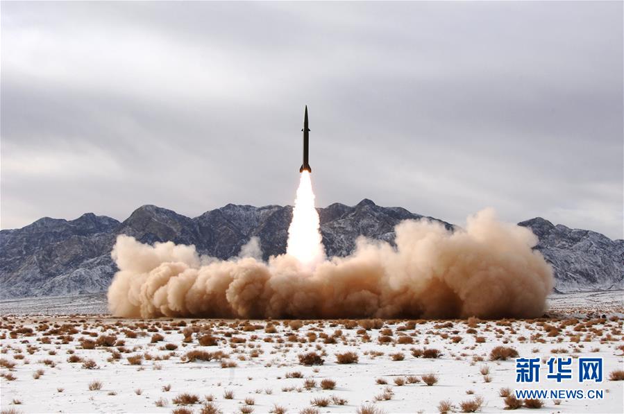 （新華全媒頭條&middot;圖文互動）（3）沿著中國特色強軍之路闊步前進&mdash;&mdash;黨中央、中央軍委領(lǐng)導(dǎo)推進國防和軍隊建設(shè)70年紀(jì)實