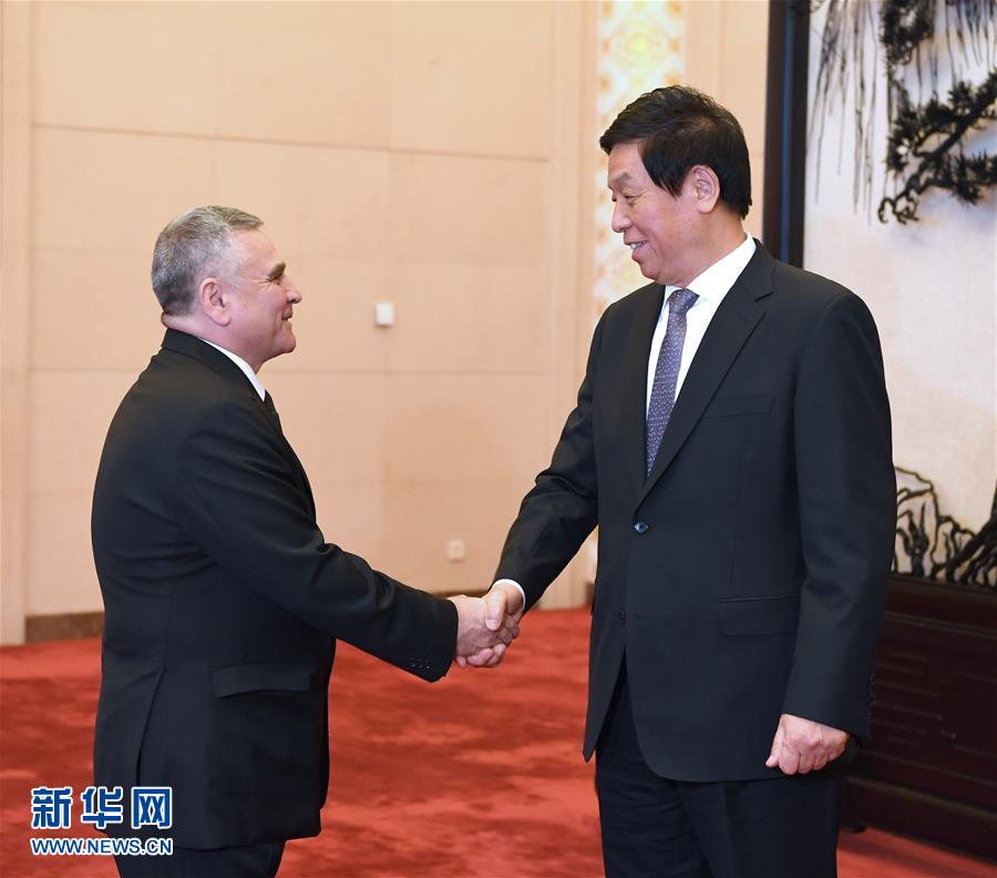 (時(shí)政)栗戰(zhàn)書會(huì)見土庫曼斯坦國民會(huì)議副主席巴巴耶夫