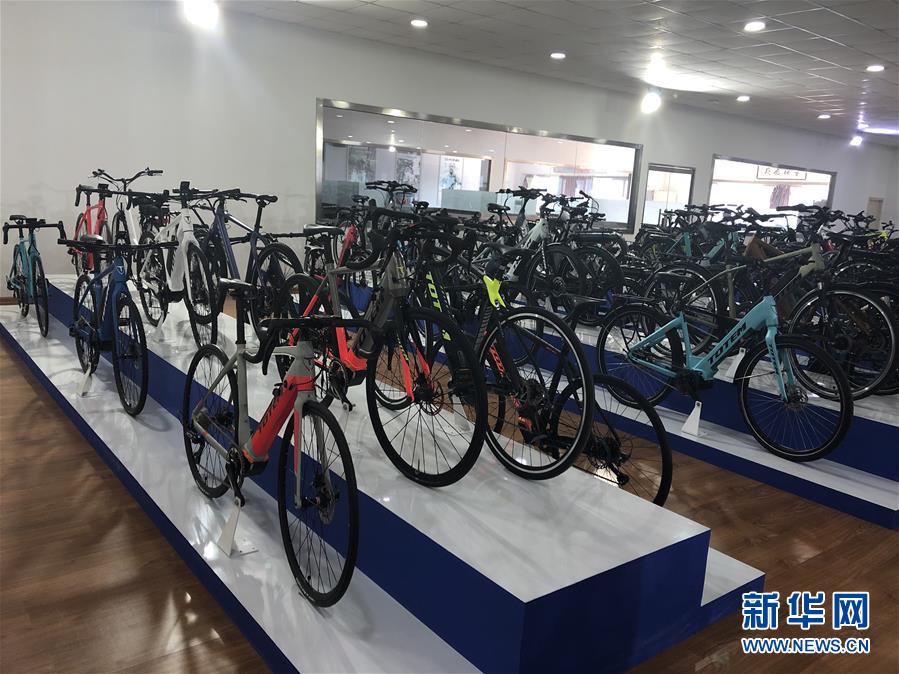 （在習(xí)近平新時代中國特色社會主義思想指引下&mdash;&mdash;新時代新作為新篇章&middot;習(xí)近平總書記關(guān)切事&middot;圖文互動）（11）激發(fā)每個經(jīng)濟&ldquo;細胞&rdquo;的活力&mdash;&mdash;千方百計把市場主體保護好