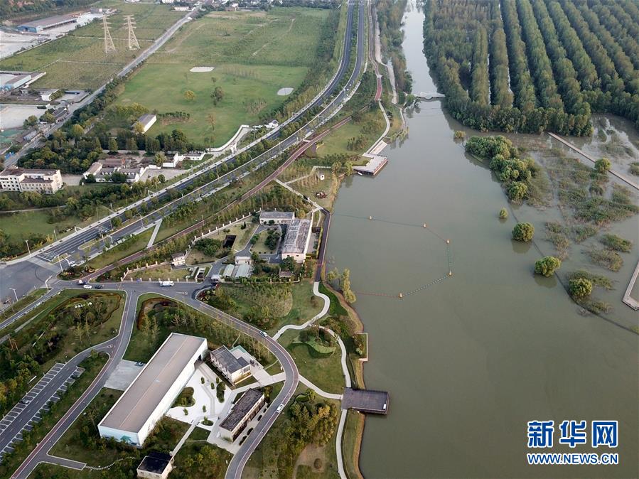 (在習(xí)近平新時(shí)代中國特色社會主義思想指引下——新時(shí)代新作為新篇章·習(xí)近平總書記關(guān)切事·圖文互動(dòng))(5)長三角的新答卷——“十三五”收官之年的長三角一體化新故事