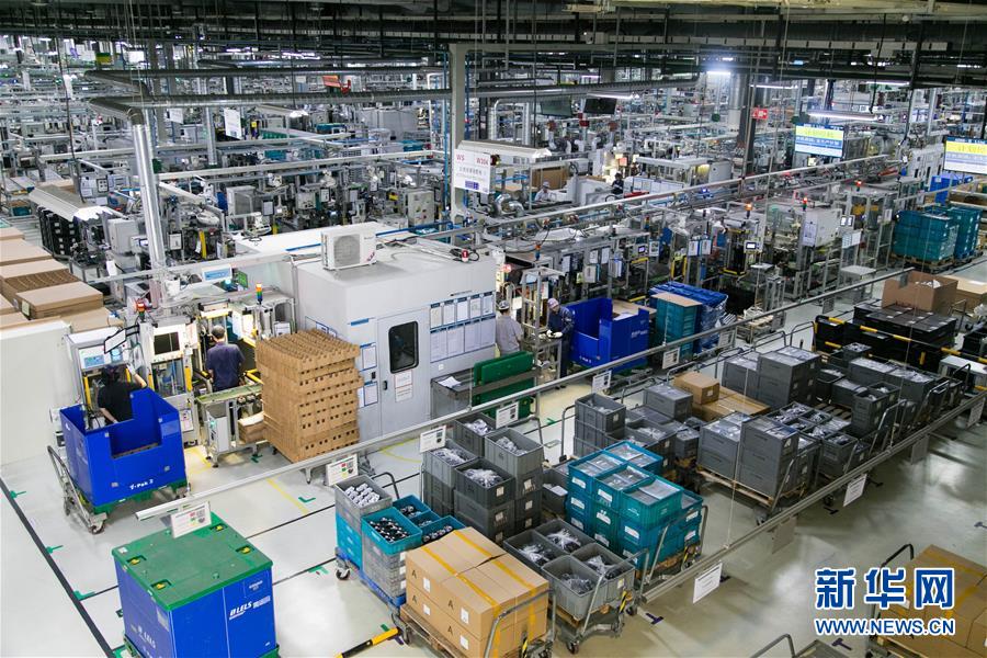 (在習(xí)近平新時(shí)代中國(guó)特色社會(huì)主義思想指引下——新時(shí)代新作為新篇章·習(xí)近平總書記關(guān)切事·圖文互動(dòng))(5)推動(dòng)高質(zhì)量發(fā)展 “湘”當(dāng)有作為