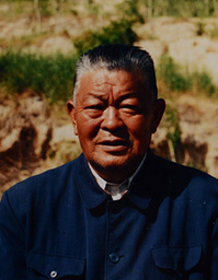 尕布龍語(yǔ)錄：權(quán)力來(lái)自百姓，只能服務(wù)于百姓