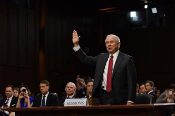 美司法部長國會作證否認(rèn)&ldquo;通俄&rdquo;