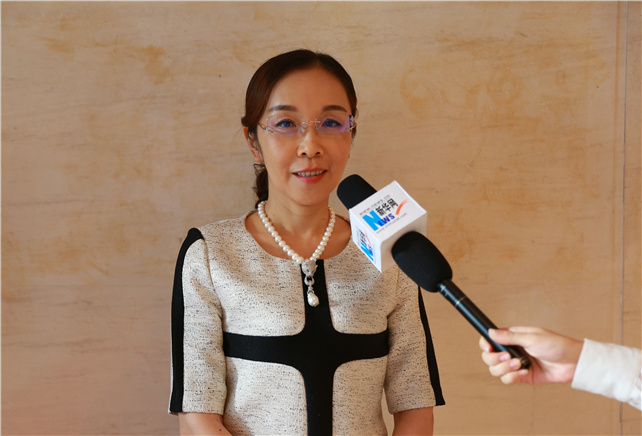 把增強(qiáng)黨的凝聚力、戰(zhàn)斗力與提高企業(yè)競(jìng)爭(zhēng)力、創(chuàng)造力有機(jī)融合。