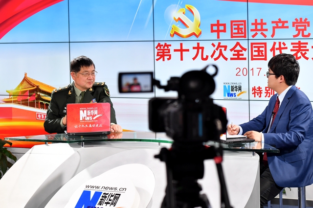 建設(shè)新型人民軍隊的同時要恪守&lsquo;軍魂&rsquo;