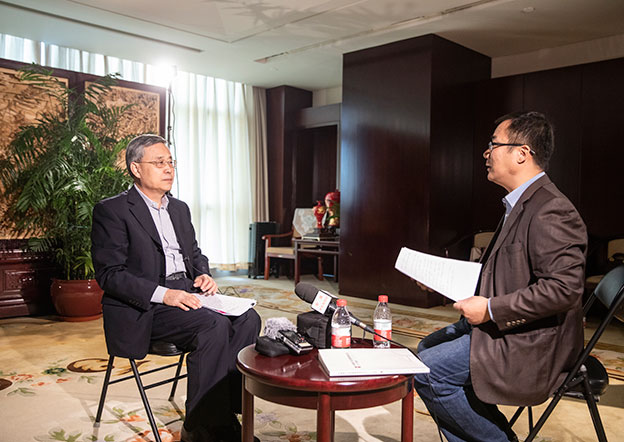 充分調(diào)動信貸、債券、股權(quán)、理財、信托、保險等各類金融資源