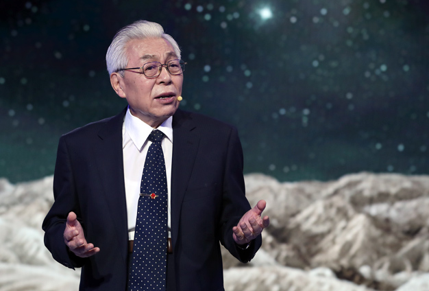 雖然已經(jīng)84歲了，但我還會(huì)加倍努力。