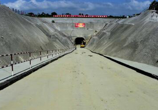 國土開發(fā)和保護(hù)面臨許多新情況、新矛盾和新挑戰(zhàn)