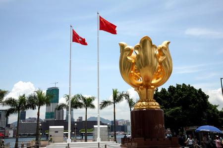 中央和特區(qū)政府將舉辦一系列慶?；顒? /></a></div>
<div   id=