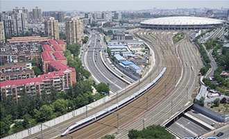 前進(jìn)，向著偉大復(fù)興的中國(guó)夢(mèng)！&mdash;&mdash;寫在黨的十九大召開之際